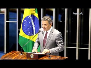 Aécio: "O diálogo com o governo depende das investigações da Petrobrás"