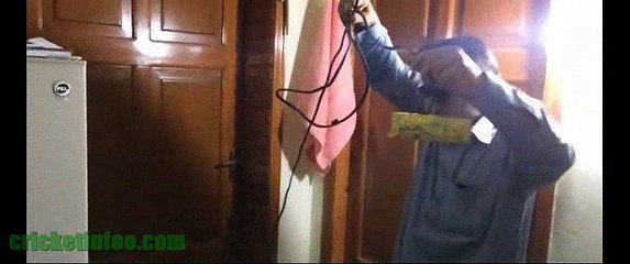 Dunia  Bhar Mai Hal chal Mach Gai KPK K Nojawan NE Muft Bijli Bana Dali