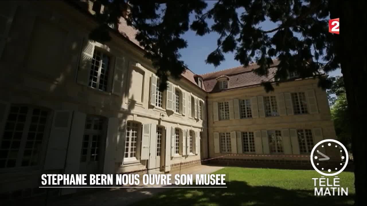 Stéphane Bern fait restaurer le collège Royal Militaire de Thiron-Gardais.