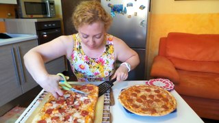 Pizza Gran Pizzeria 26x38 Salamino e Provolone VS Roncadin Salamino piccante extra sottile recensione pizze surgelate