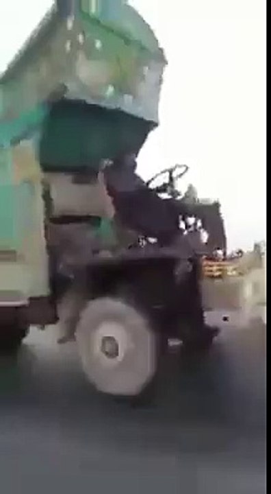 Hahahaha. . . . . Funny Truck