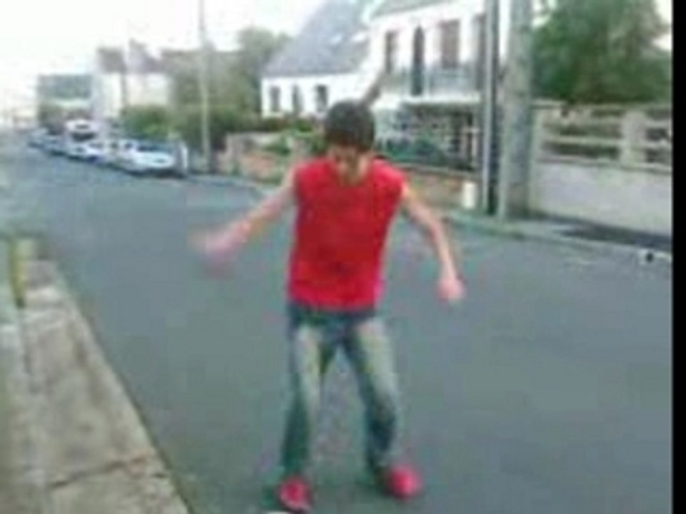 VID000