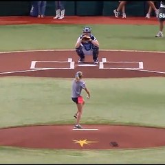 Un receptor de béisbol distinto a los demás