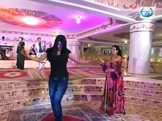 أتحداك أن تتمالك نفسك و أنت تشاهد رقصة هذه الفتاة المغربية