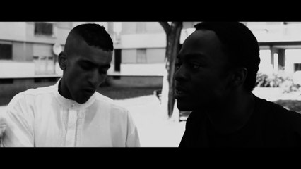 Qu&#039; Allah bénisse la France - Extrait (2)