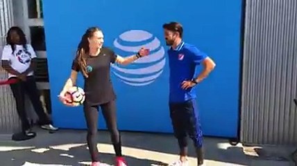 جا يلعب يخي حصل ههههههه