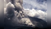 Erupción volcán Colima 10/07/2015 [Momento exacto]
