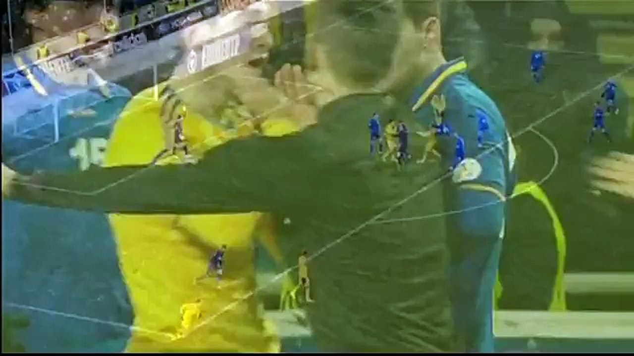 Quando um jogador merece muito mais que o cartão vermelho