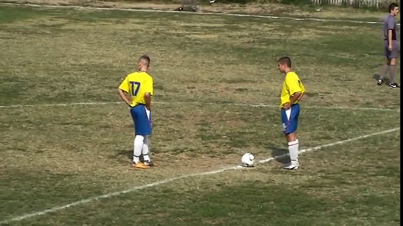 Fastest Goal in The World 2 Seconds