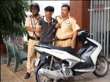 CSGT truy đuổi gần 100km bắt tên trộm xe máy