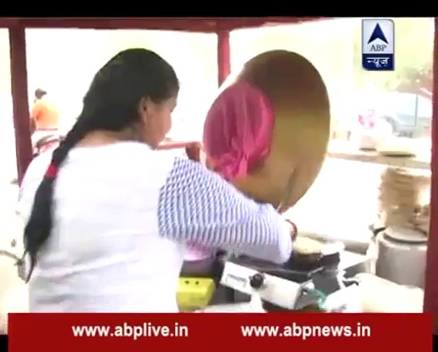 Woman who owns Rs 3 crore house but sells chole-kulche on road