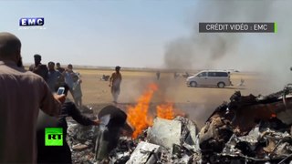Premiers instants après la chute de l'hélicoptère russe en Syrie  87/kh