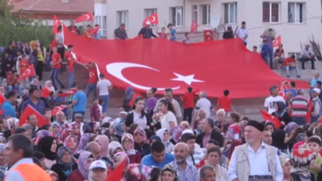 Yılmaz: 'Herkes Anladı Ki Bu Darbe Yerli Değil, Bu Darbe Dış Güçlerin Maşasıdır'