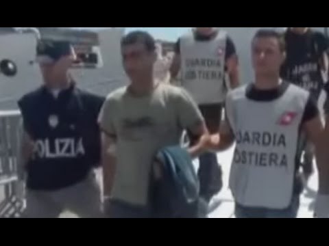 Catania - Fermati due scafisti per lo sbarco del 4 agosto (05.08.16)