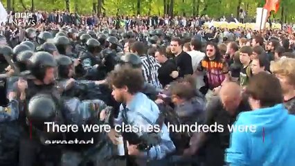 Everyone can be jailed in Russia now - BBC News