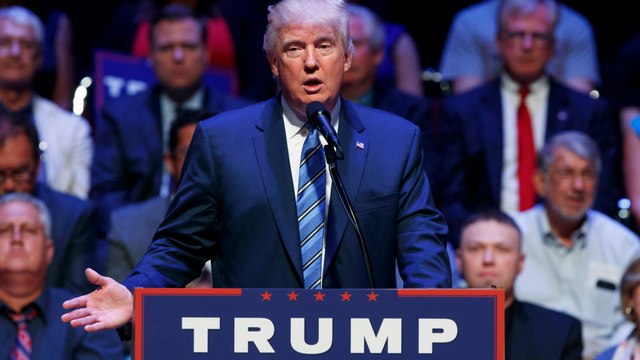 Trump endorses Ryan, McCain
