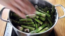 Healthy Asparagus soup topped with a poached egg Recipe