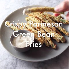Crispy Parmesan Green Bean Fries