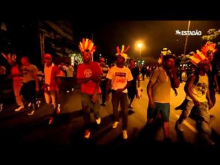 MTST faz protesto em frente à sede da Sabesp, em Pinheiros