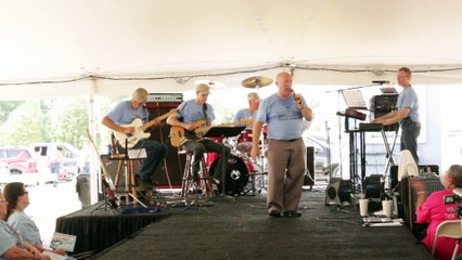 Danny McCorkle & The Katz perform 'Mr. Songman' Elvis Week 2014