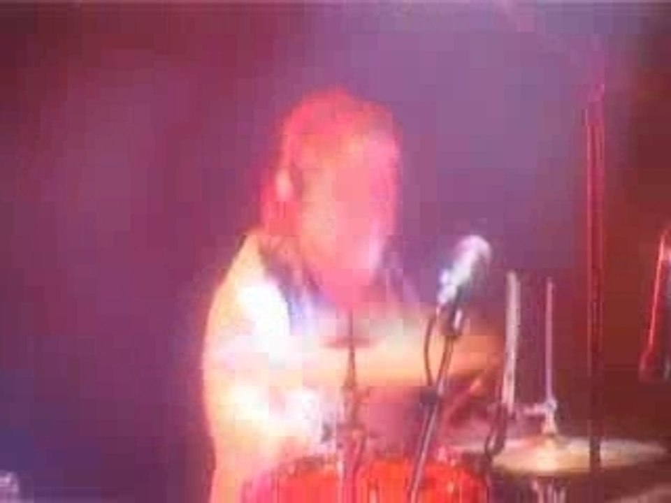 Housse de Racket - "Housse de Racket" live @ Nouveau Casino