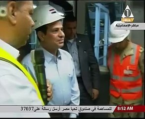 بالفيديو.. الرئيس السيىسى يرتدى "خوذة" ويتفقد منطقة الأنفاق بقناة السويس