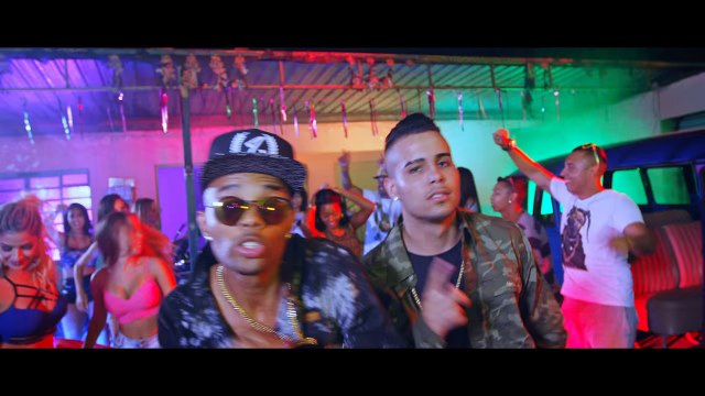 MCs Zaac & Jerry - Bumbum Granada (KondZilla)