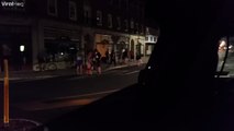 Une partie de Pokemon Go qui termine en KO en pleine rue