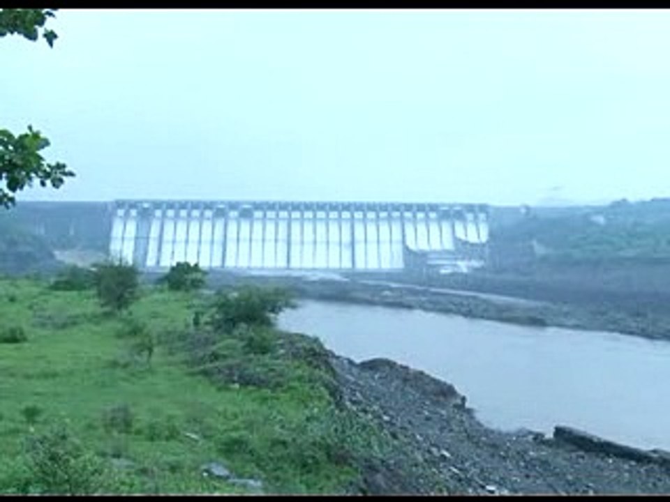 Narmada Dam Overflows; picturesque scene; Dam height at 122.4 meters