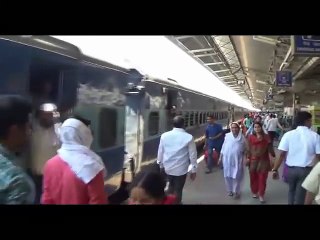 MAN SLAPED A RAILWAY TTE