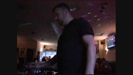 dan singing fields of athenry.mp4