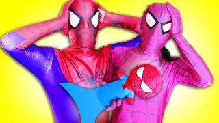 Pink Spidergirl & Spiderman Baby Mermaid vs Mad Joker w\ Frozen Elsa - Superhero Fun