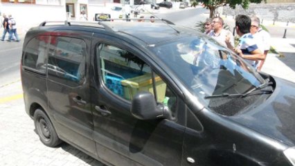 Cenazeyi Kendi Araçları ile Götürdüler