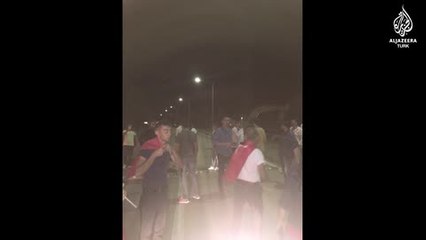 2 kamyon lastik, 4 römork samanla direniş