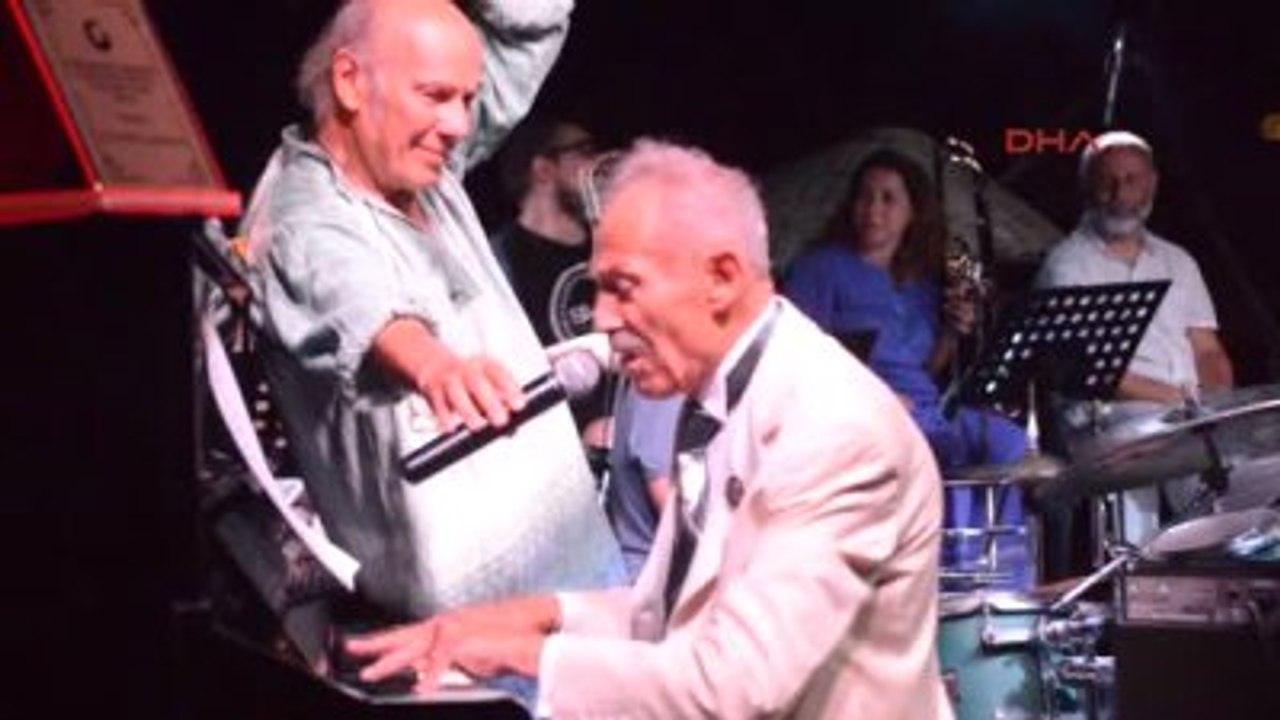 Bodrum Emin Fındıkoğlu ve 12 Big Band Orkestrası, Suda Caz Konserinde Sahne Aldı