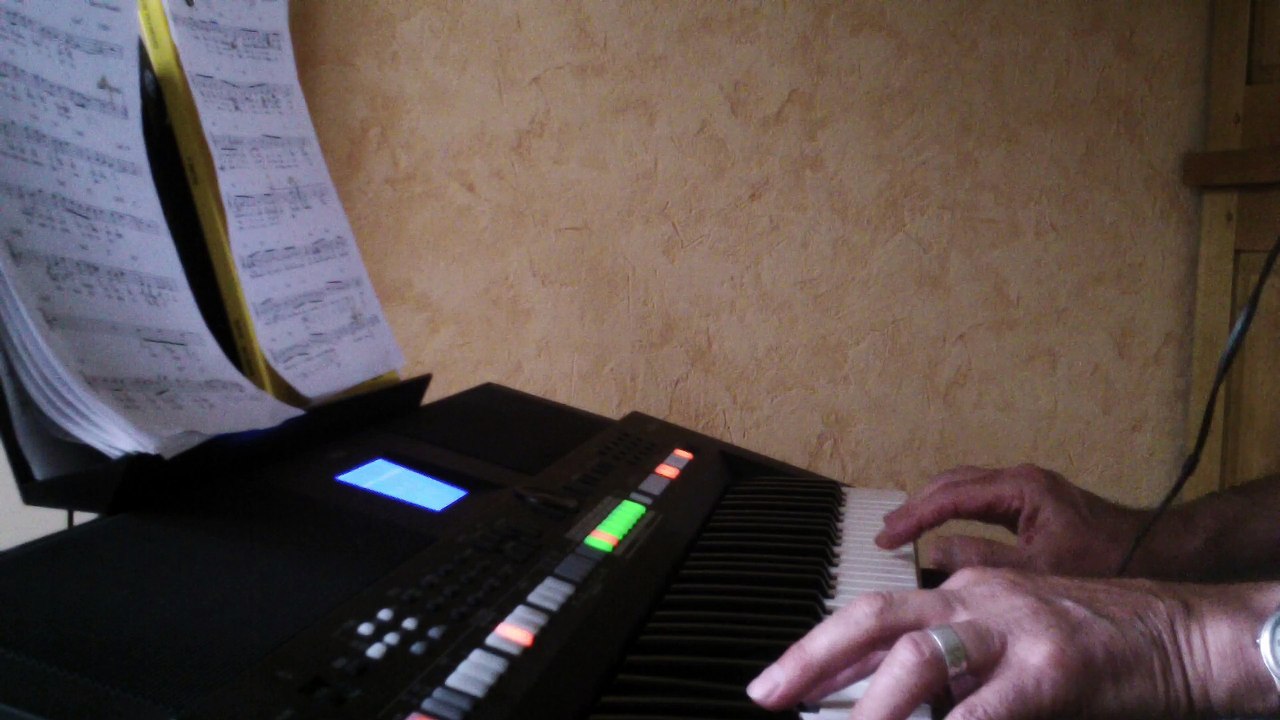 You are the sunshine of my life  ( tu es le soleil d ema vie ) reprise clavier