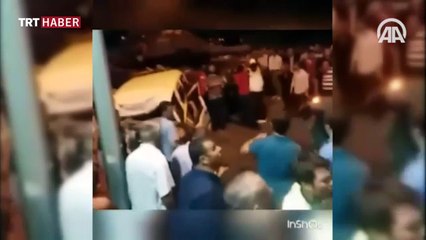 Tankın üstünde korkusuzca mücadele etti