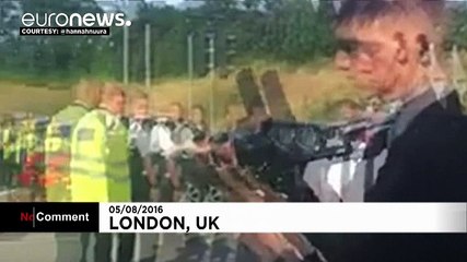 Turbulence as protesters block off airport