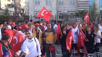 Sağlık Çalışanları Fetö'nün Darbe Girişimini Protesto Etti
