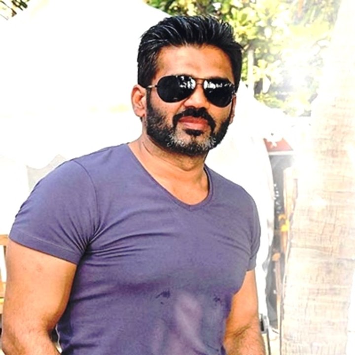 Suniel Shetty return to big screen by Entertainment
