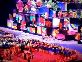 Anita"Single simcom Maluma".E os bastidores que rolou antes do show com Caetano e Gil%28Rio 2016%29Caldeirao de Huck
