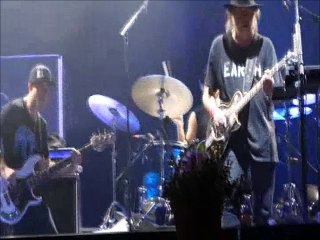 Neil Young & POTR - Like A Hurricane - LEIPZIG, GERMANY (July 20, 2016)