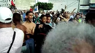البلطجية يستعملون العنف ضد حركة 20 فبراير