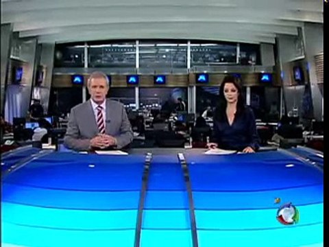 Jovens transmitem cenas de sexo ao vivo na internet (Jornal da Record) [28/07/10]