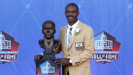 Harrison Cites Colts Mates in HOF Speech