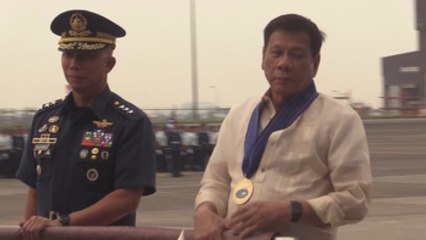 Duterte revela lista de 159 jueces, políticos, policías y militares "sucios"