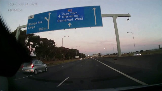 Accident de voiture impressionnant - Cape Town N2 Accident