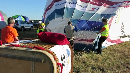 VIDEO. Châtellerault: le ballet coloré des montgolfières