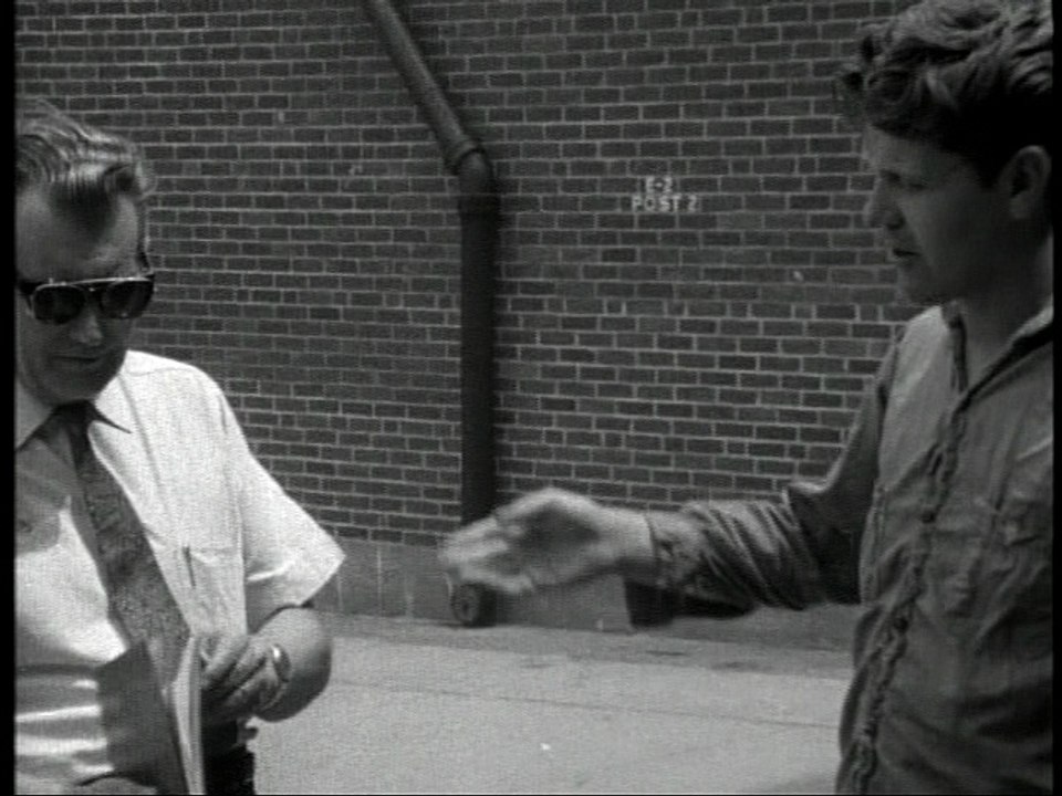 vlc-record-2016-03-12-04h43m36s-TITICUT_FOLLIES-