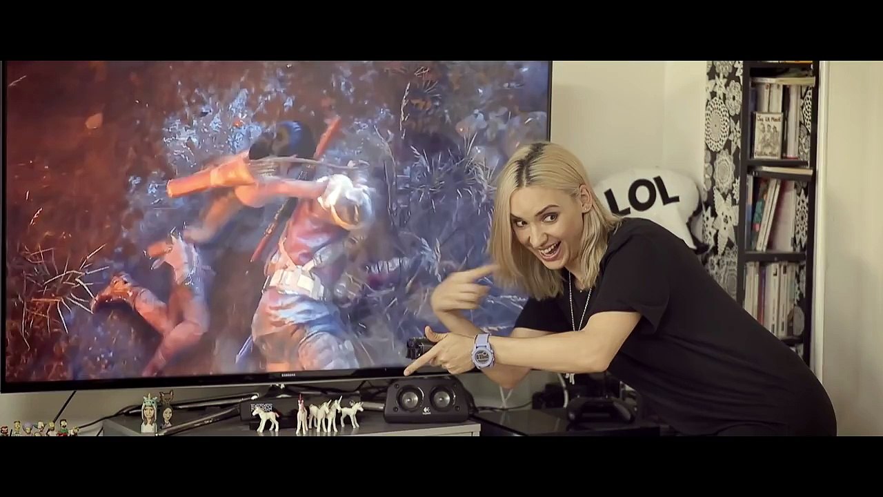 Natoo Croft - Avec Léa, Cyprien et Squeezie